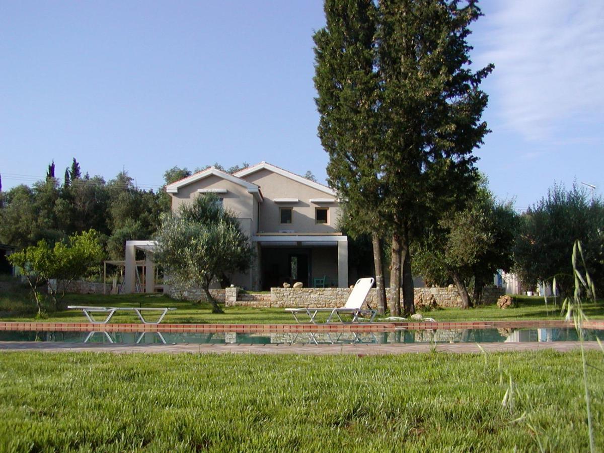 Villa Lithia Áno Korakiána Esterno foto