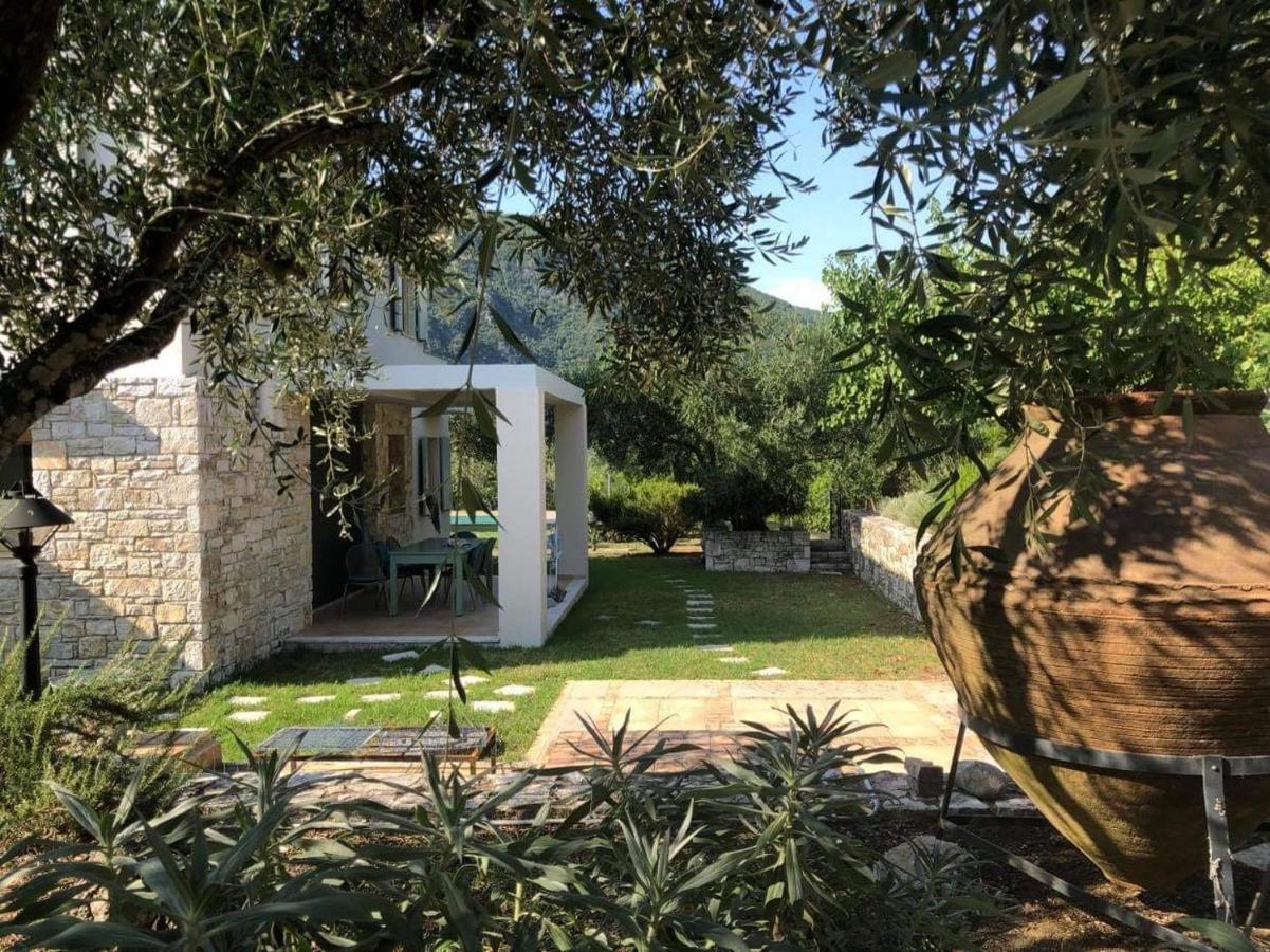 Villa Lithia Áno Korakiána Esterno foto