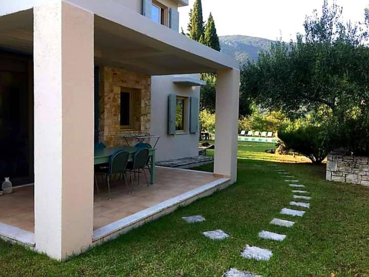 Villa Lithia Áno Korakiána Esterno foto